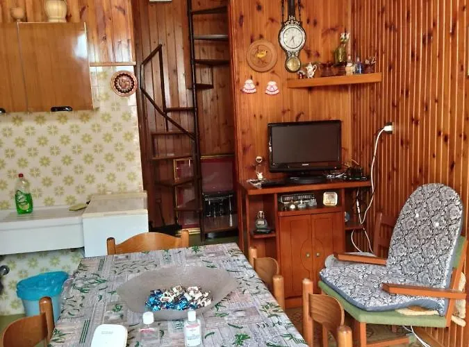 Διαμέρισμα Momi House